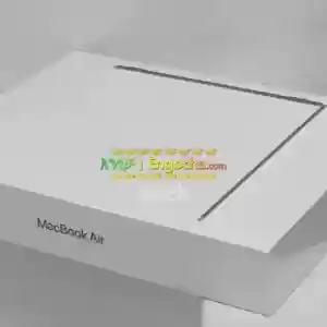 Apple  M2 chip13.6-inch MacBook air with apple M2 chip (midnight color)8GB unified memory Price in Ethiopia